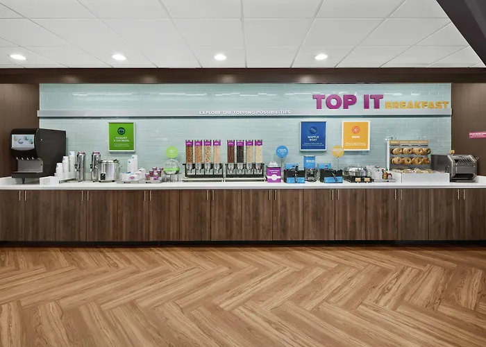 Tru By Hilton Savannah Midtown